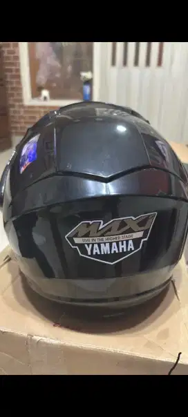Helm Ori Yamaha Second, Bawaan XMax
