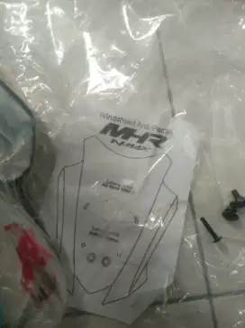 Windshield original Nmax 2024 Dan spion original Nmax