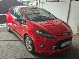 Ford Fiesta Trend Matic 2011 Merah Pajak Panjang Tgn 1 Mulus Terawat
