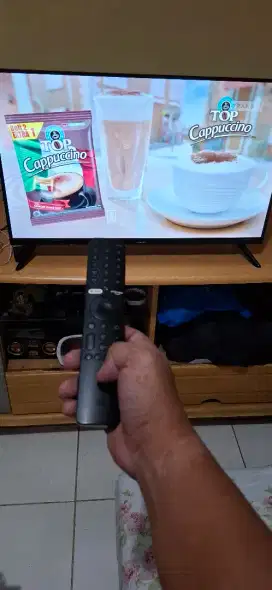 Androod  TV XIAOMI A2 32 INCH