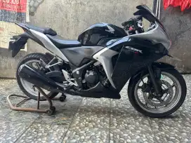 CBR 250R 2011 tangan pertama