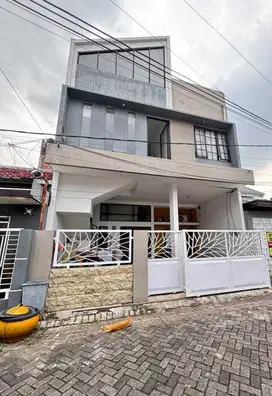 DIJUAL KOST SIGURA-GURA MERJOSARI KOTA MALANG DEKAT KAMPUS UB