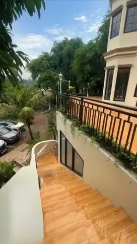 Di Sewakan Ruang Usaha di Kota Wisata Cibubur
