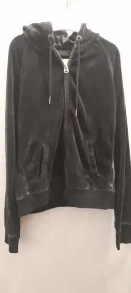 Jaket hoodie black velvet brand Who AU size S teen /skinny ladies