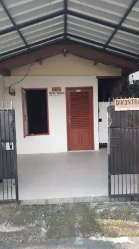 Disewakan Rumah Komplek Guruminda Bandung
