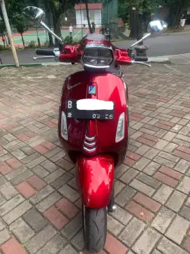 DI JUAL VESPA SPRINT IGET 150 ABS THN 2021