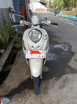 Yamaha Fino F1 2017