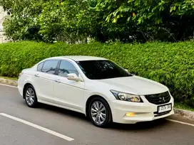 Honda Accord VTIL 2013 Putih