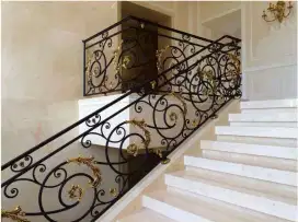 Reiling tangga balkon oke