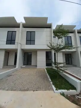 Cicilan Mulai 6jt-an Rumah 2Lt 5x14 3KT Siap Huni, Free SHM AC, Kanopi