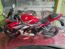 cbr 150 r 2017 tangan pertama