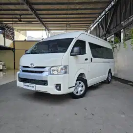 Toyota Hiace Commuter 3.0 Diesel MT 2024 (99.99% Baru)