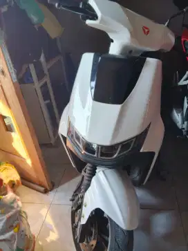 MOTOR YADEA T9 PEMAKAIAN 1 TAHUN 9 BULAN