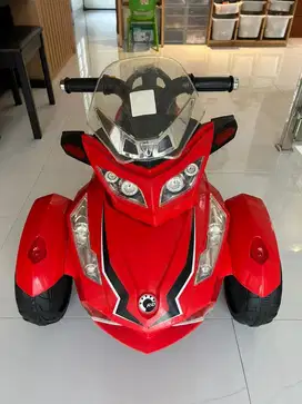 Mobil Listrik Mainan