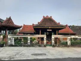 Rumah Mewah Strategis Pusat Kota Jogja