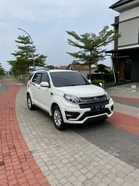 DP 10 JT | TERIOS R ADVENTURE 2016 MANUAL