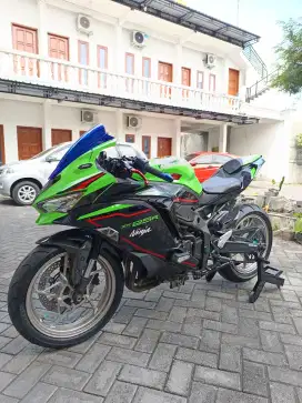 NINJA ZX25R tahun 2022