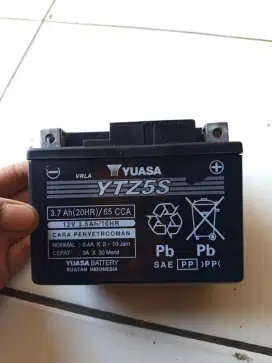 Aki/acu kering yuasa 12v