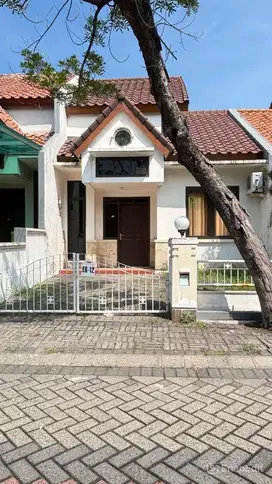 Disewakan Rumah 1lt Minimalis Taman Gapura Citraland Surabaya Barst
