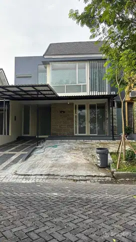 Disewakan Rumah 2lt Minimalis Somerset Citraland Utama Surabaya Barat