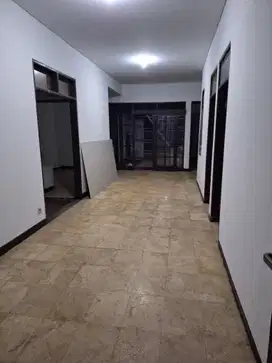 RUMAH TERAWAT KOMPLEK MUARA PETA