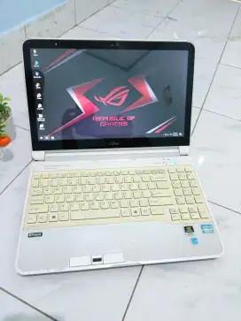 Laptop Core i5 Gamer Render Fujitsu Dobel Vga