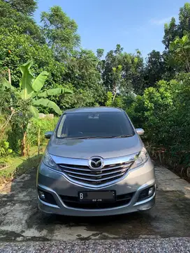 DIJUAL MAZDA BIANTE SKYACTIVE A/T TAHUN 2015