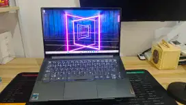 Second Premium - Lenovo Ideapad Slim 7 Intel i7 EVO