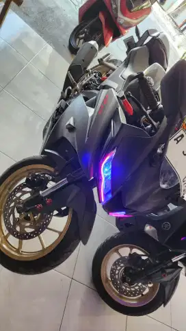 Dijual R15 V3 2017 plat A Tangerang