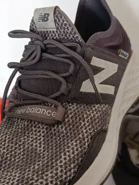 New Balance Roav City Grit