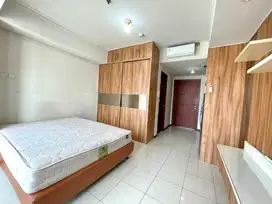 Disewa Tipe studio Furnish cantik siap Huni Royal Mediterania