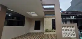 DIJUAL RUMAH SIAP HUNI FULL RENOVASI DI THE ADDRESS CIBUBUR