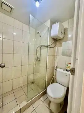 Apartemen di Summmarecon furnished siap huni