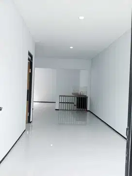 RUMAH SIAP PAKAI DI TAMAN KOPO INDAH