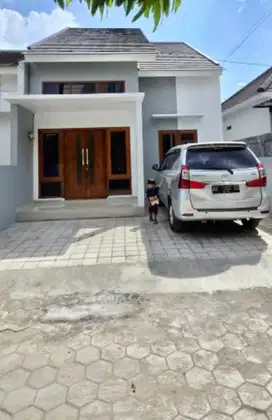Rumah baru dekat lapangang denggung dan pemda sleman