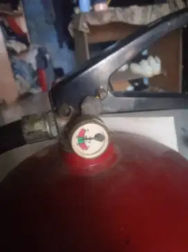 Alat pemadam api 6 kg