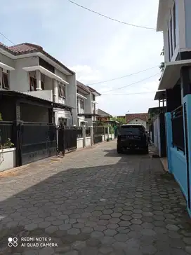 Rumah dekat ambarukmo plaza dan seturan