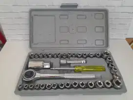 Kunci soket 40 in 1