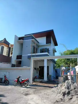 Dekat Jalan Magelang , Dijual Rumah Di Jogja Dalam Perumahan