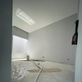 dijual rumah di sutorejo dekat pakuwon city, MODERN TROPICAL