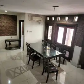 Rumah 2lt posisi hook bisa hunian kantor usaha lain di Bintaro CL 278
