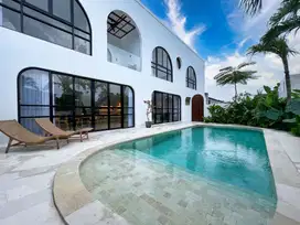 MODERN 4-BEDROOM VILLA IN SESEH, 400 METERS FROM THE BEACH