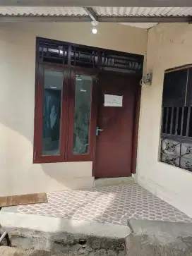 Dikontrakkan rumah 2 lantai