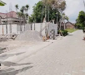 Dijual Tanah Pekarangan Area Jambon Dekat SKEDalam Ringroad