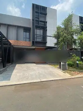 Dijual Cepat Rumah 2 Lantai Suvarna Sutera Cluster Flavio