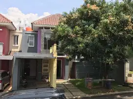 La.1019 turun harga Dijual Cepat Rumah 2lt Di Legenda Wisata