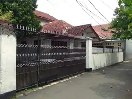 DIJUAL BU CEPAT RUMAH PALING MURAH DI JAGAKARSA JAKSEL