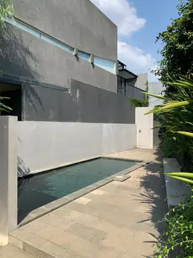 Dijual cepat termurah rumah siap huni di Rempoa Jakarta Selatan