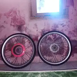 JUAL BAN MOTOR PELEK KOMET RING 17