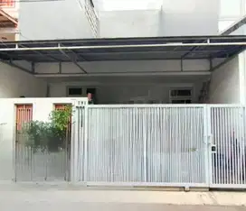 RUMAH MINIMALIS DIJUAL LOKASI STRATEGIS SUNTER AGUNG JAKARTA UTARA